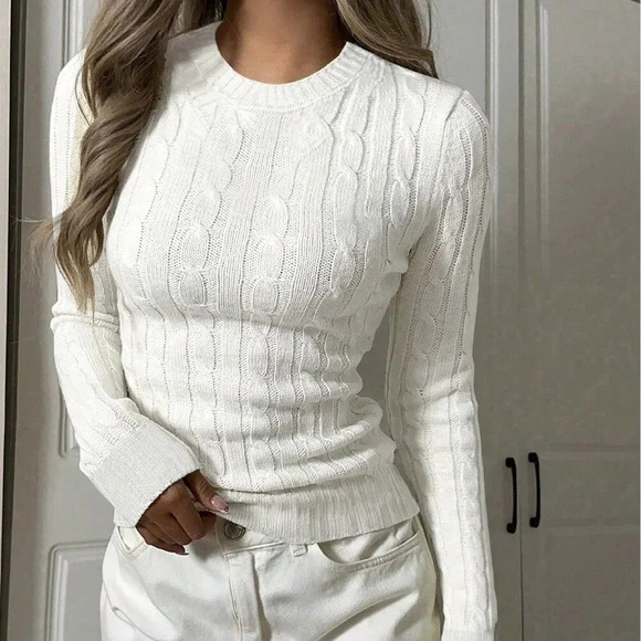 White Casual Women's Lightweight Cable Knit Long Sleeve Cropped Sweater - Picture 1 of 5
